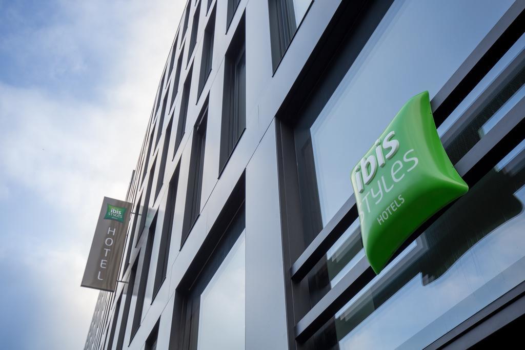 Ibis Styles Basel City Buitenkant foto