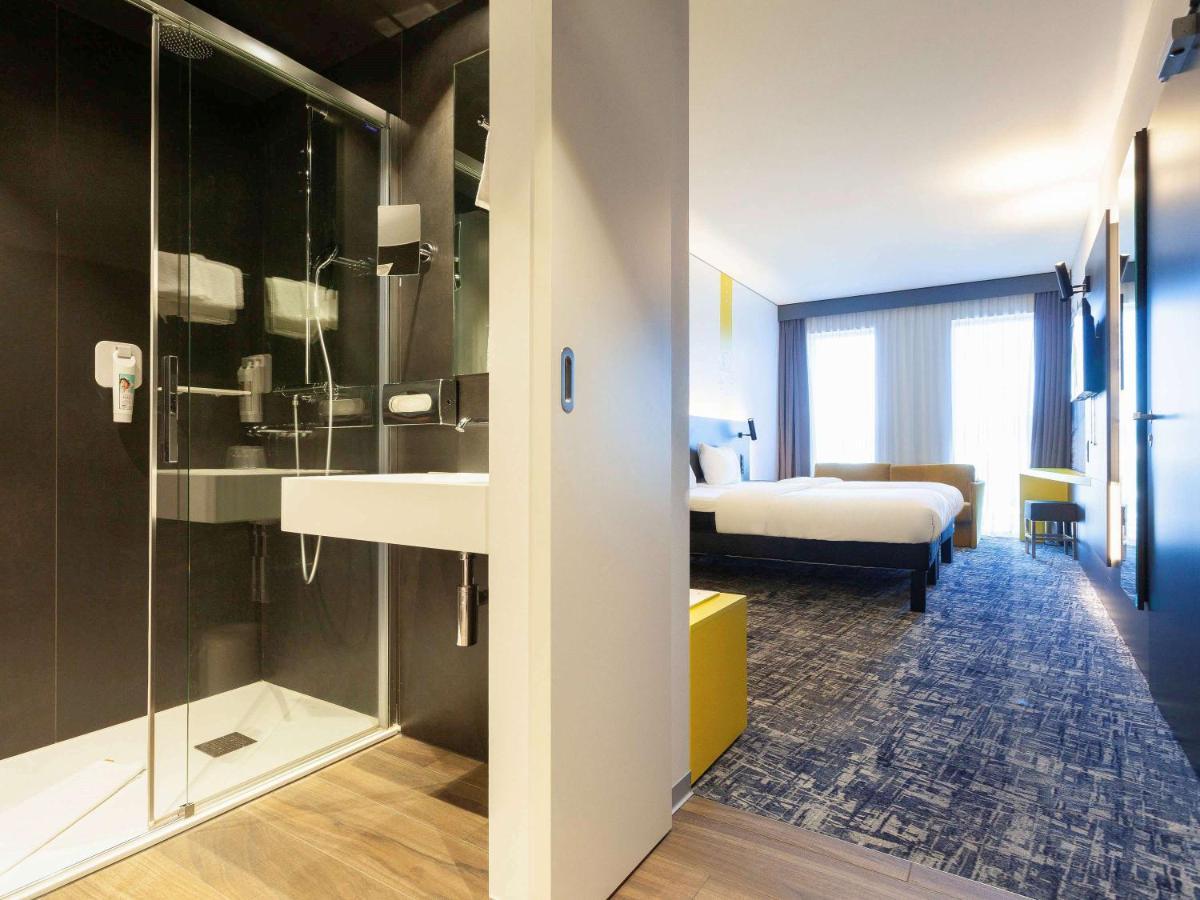 Ibis Styles Basel City Buitenkant foto